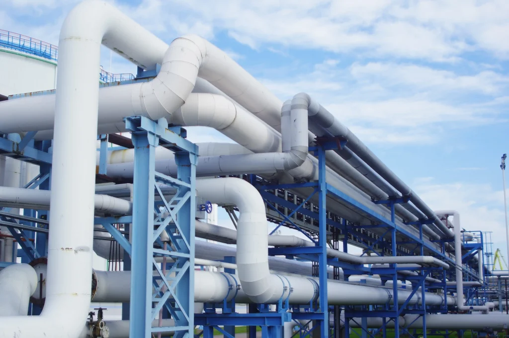 1-closeup-industrial-pipelines-around-factor-sunny-day