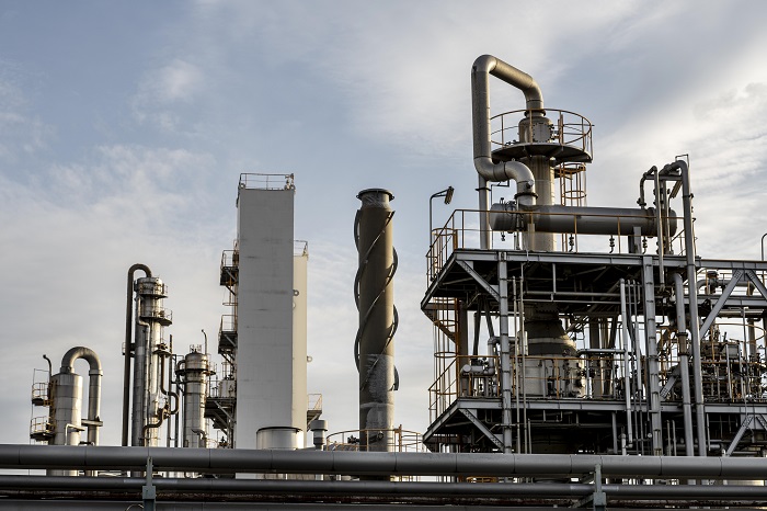 1-pollution-industry-exterior-daylight